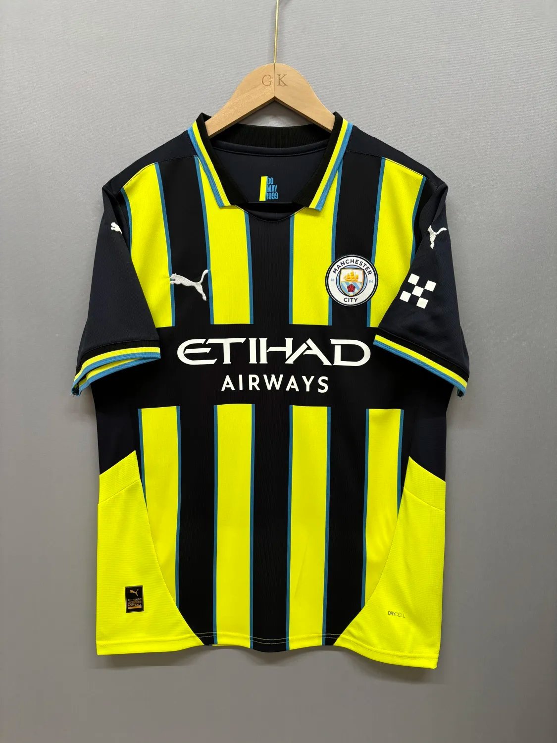 24-25 Manchester City Away Fan Version