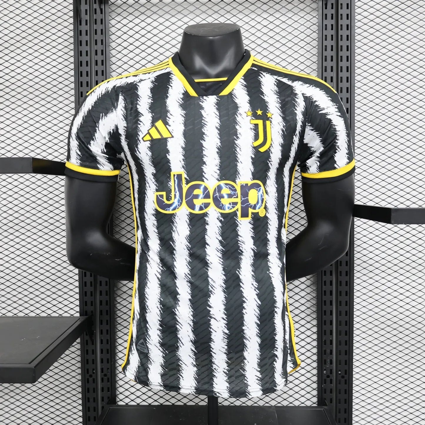 23-24 Juventus Home Player Version