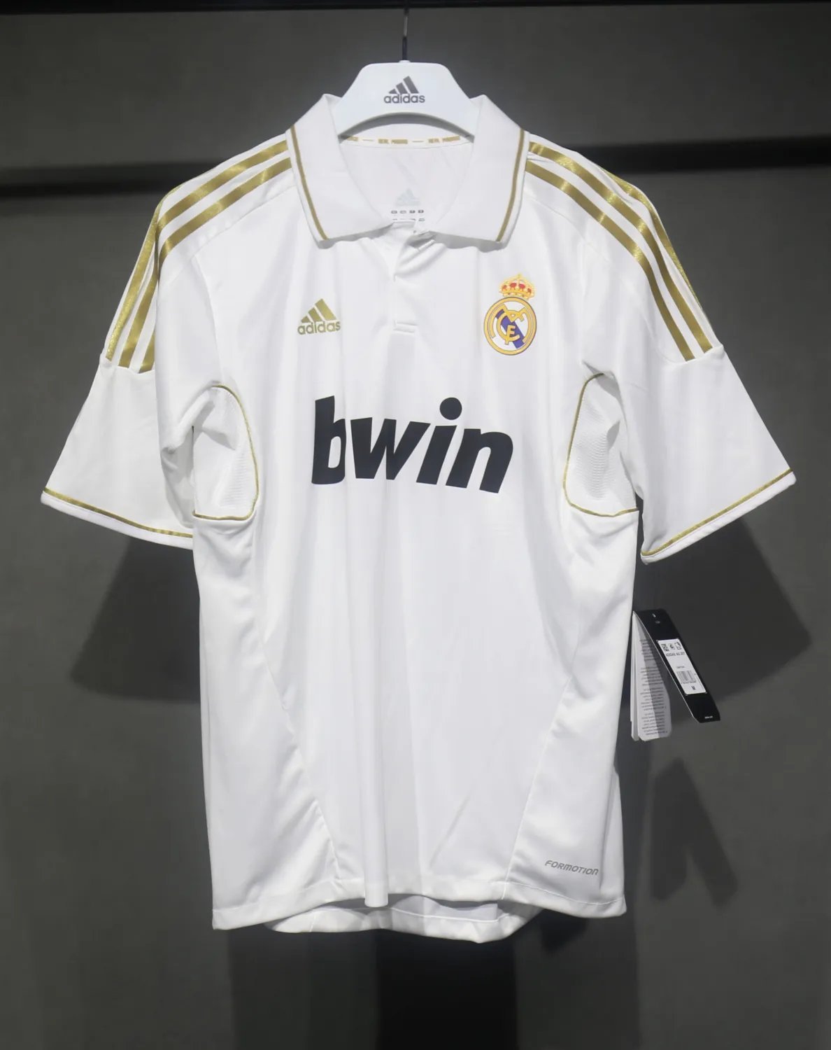 11-12 Real Madrid Home Retro Player Version