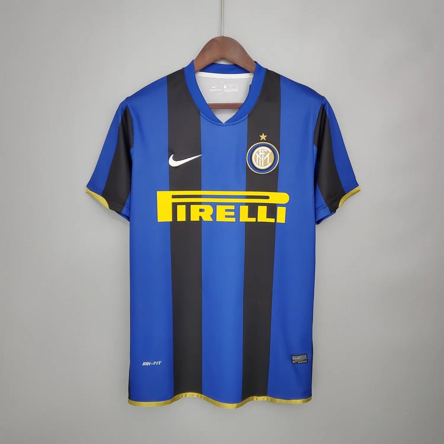 08-09 Inter Milan Home Retro Ibrahimović 8