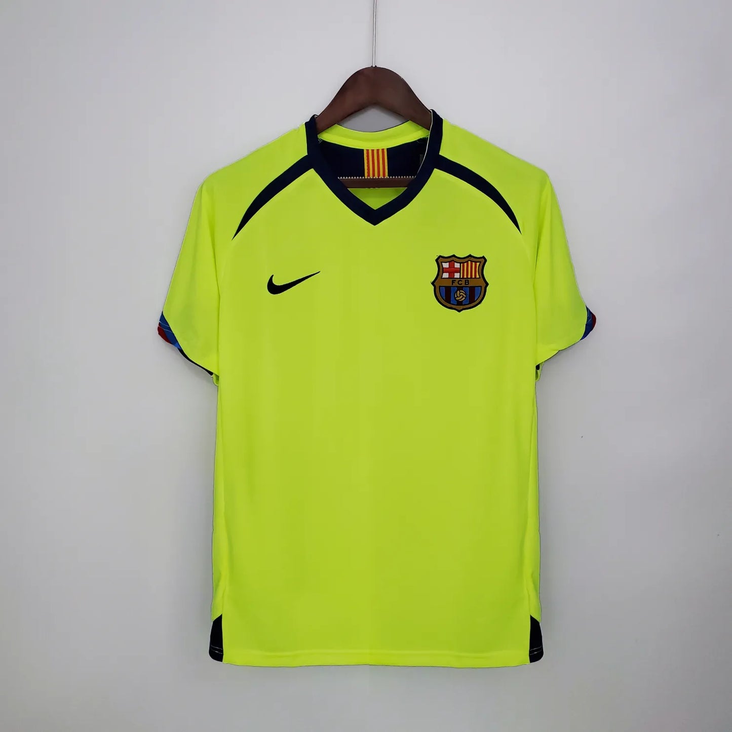 Barcelona 05/06 Away Messi 30