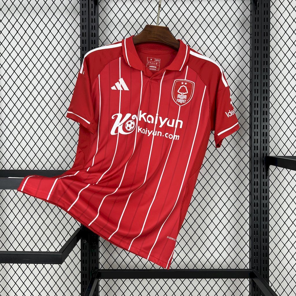 25-26 Nottingham Forest Home Fan Version