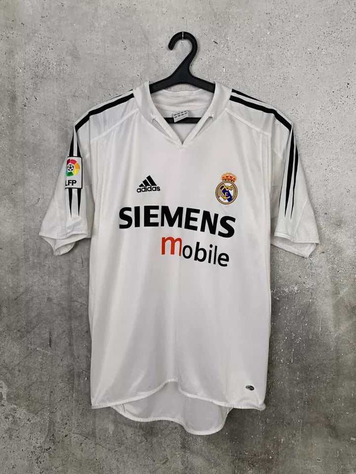 Real Madrid 04/05 Home Beckham 23