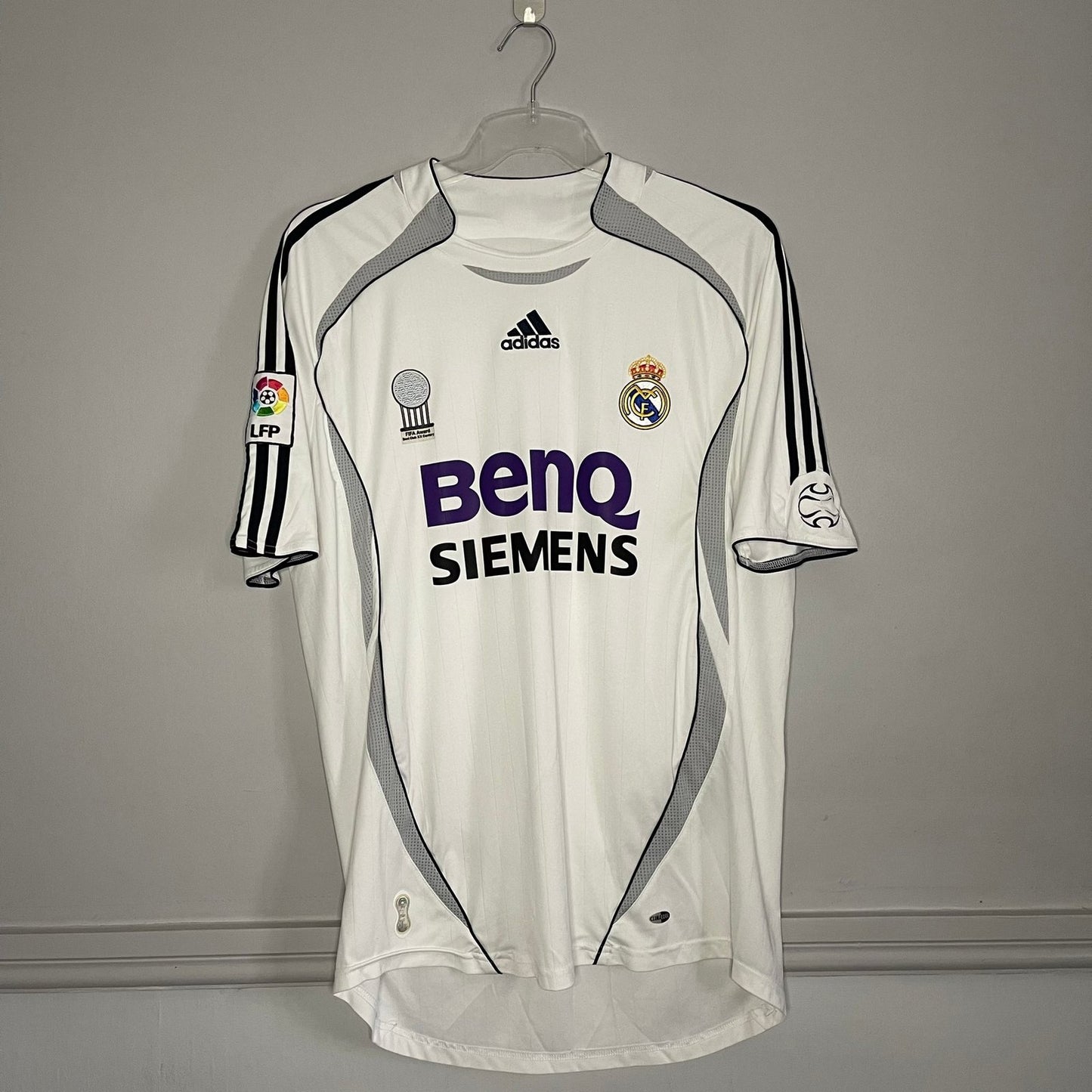 Real Madrid 06/07 Home Beckham 23
