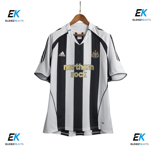 04-06 Newcastle United Home Retro