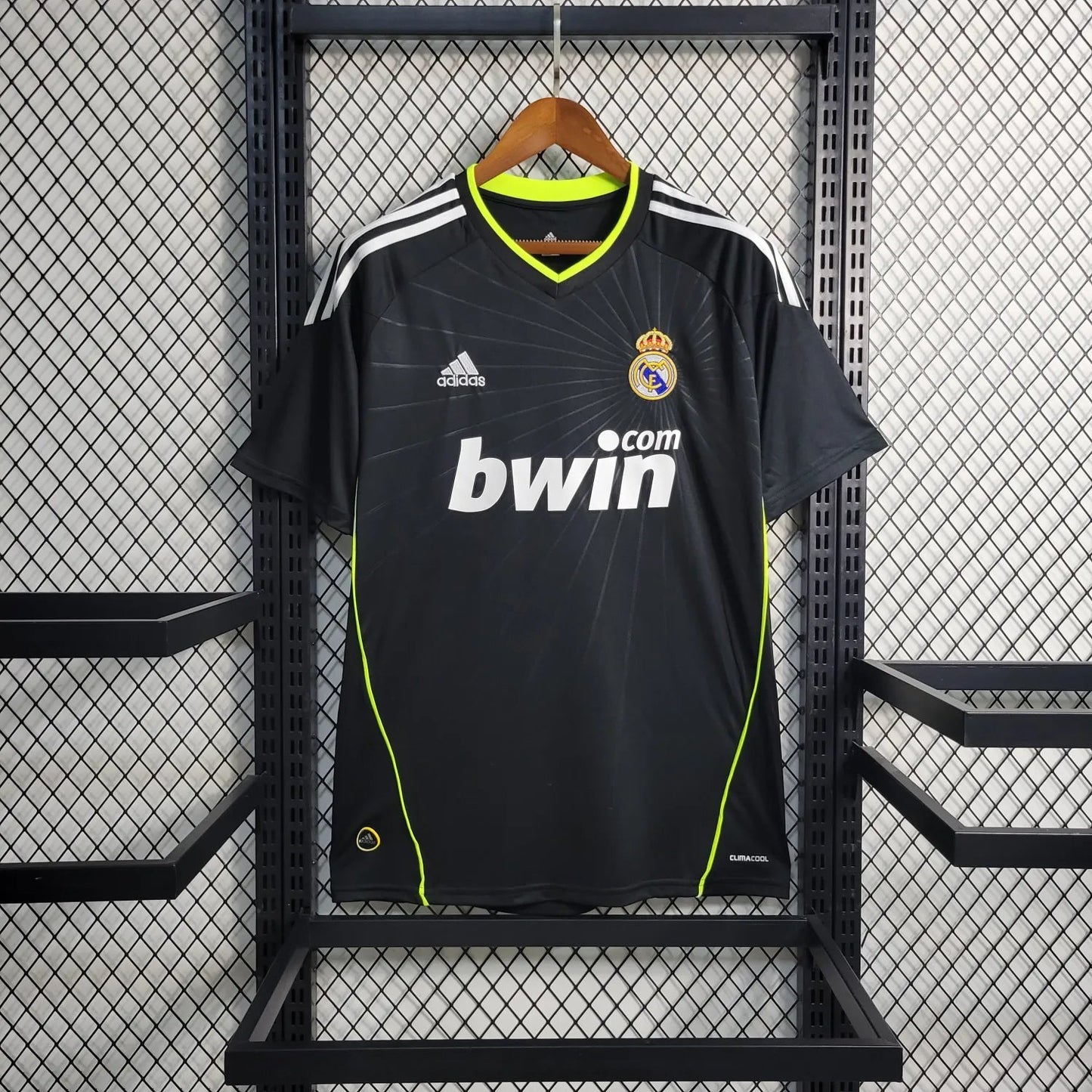 10-11 Real Madrid Away Retro