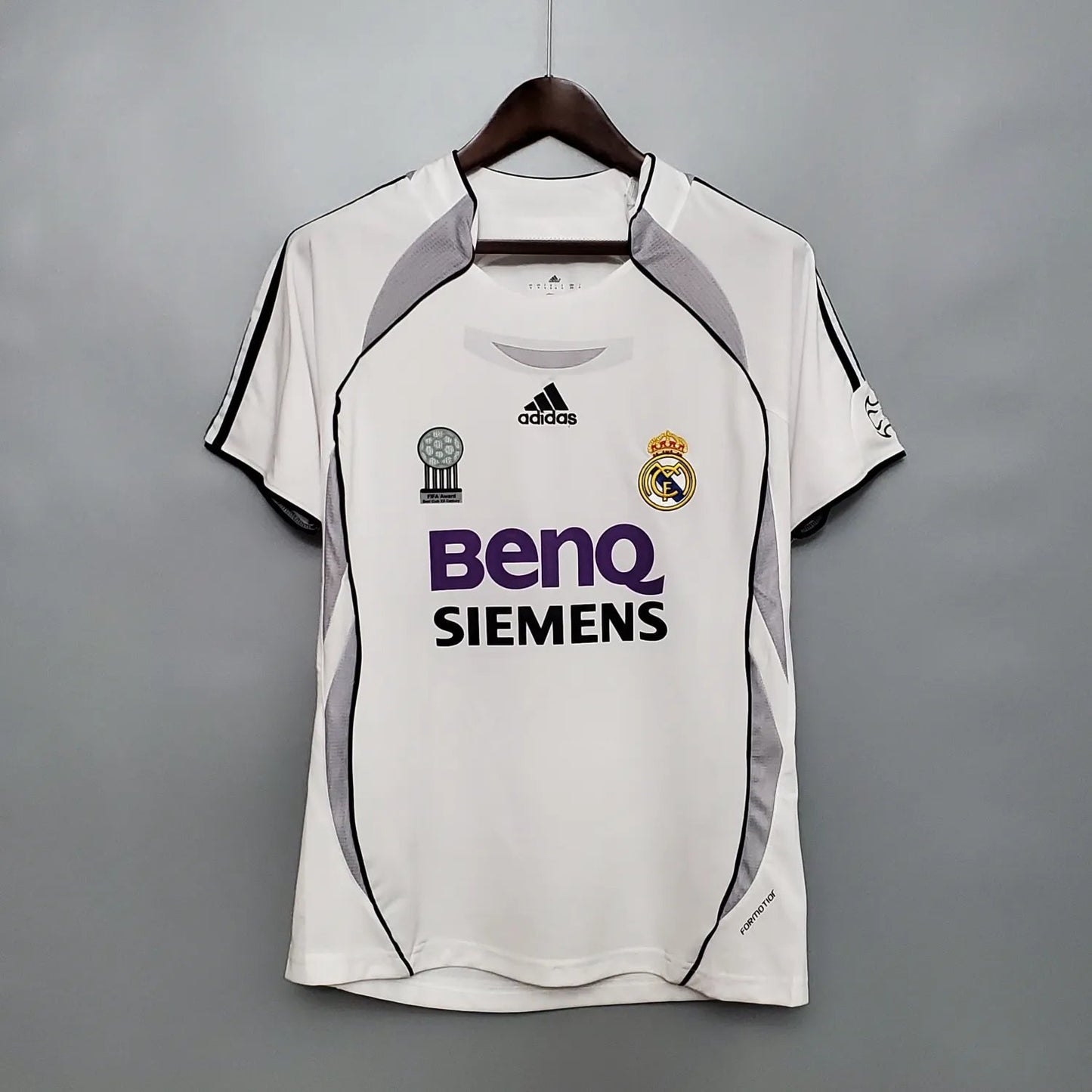 06-07 Real Madrid Home Retro