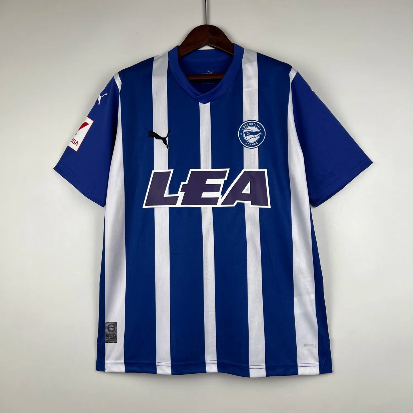 23-24 Alavés Home Fan Version