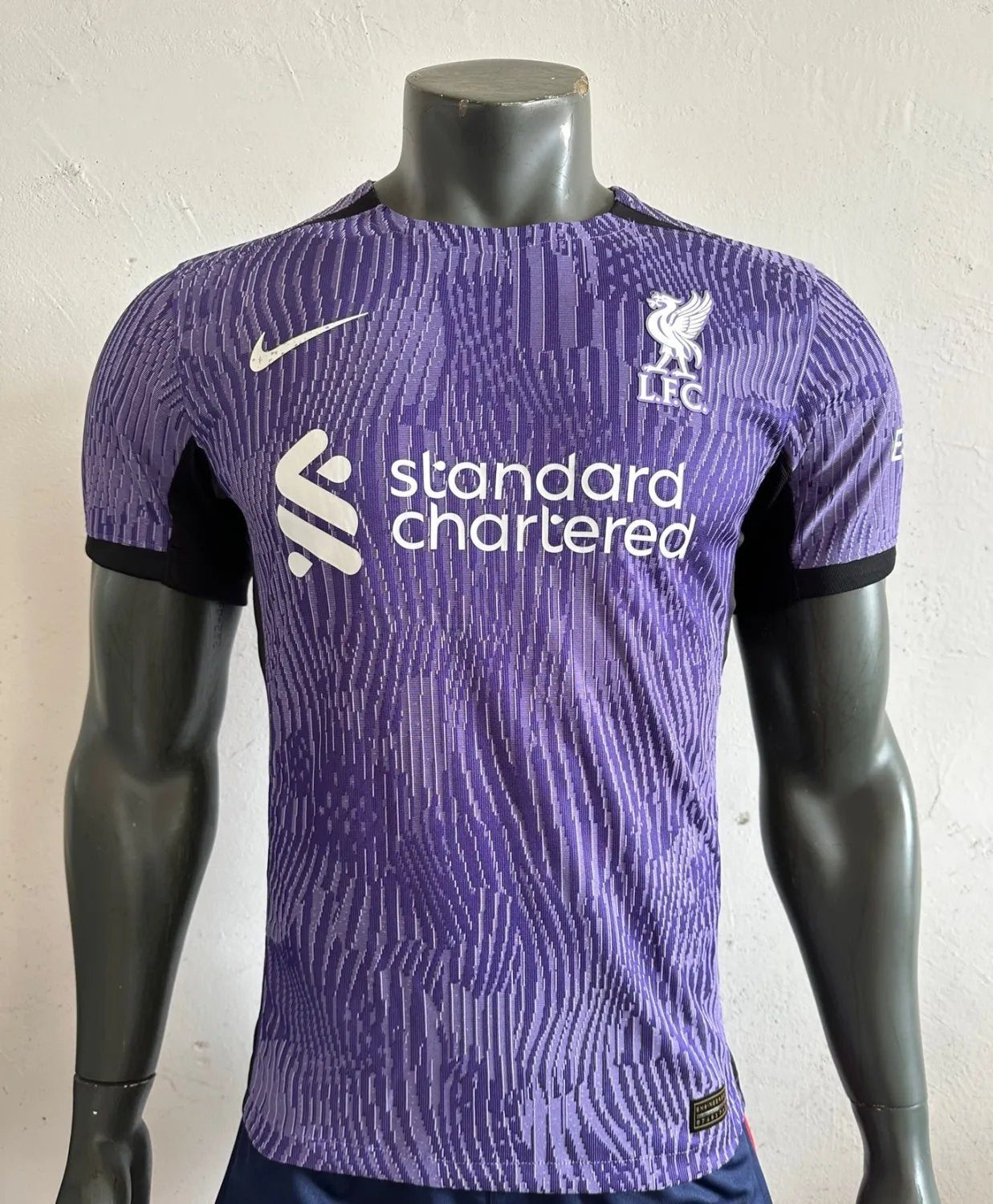 23-24 Liverpool Third Player Version