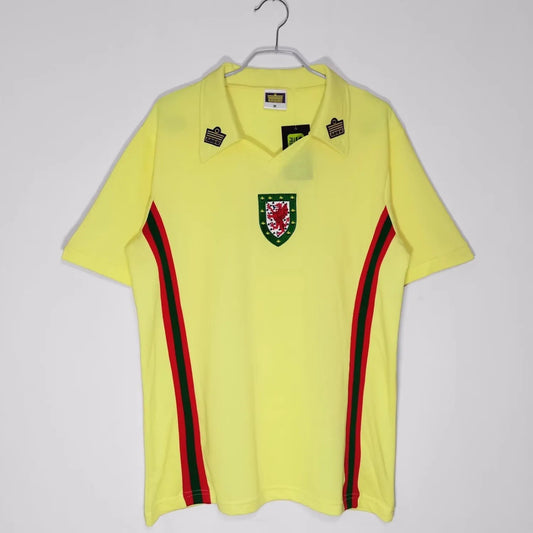 1976-79 Wales Away Retro