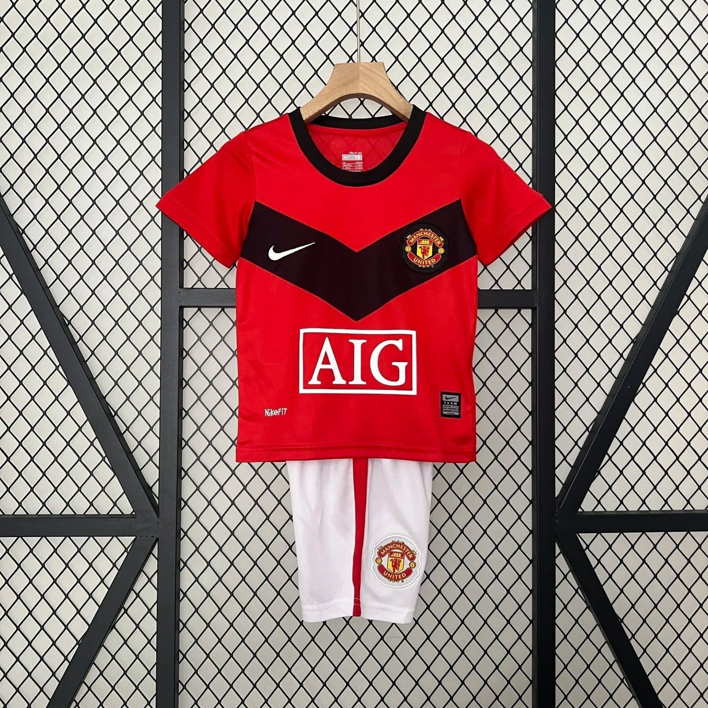 Retro 09-10 Manchester United Home Kids Kit