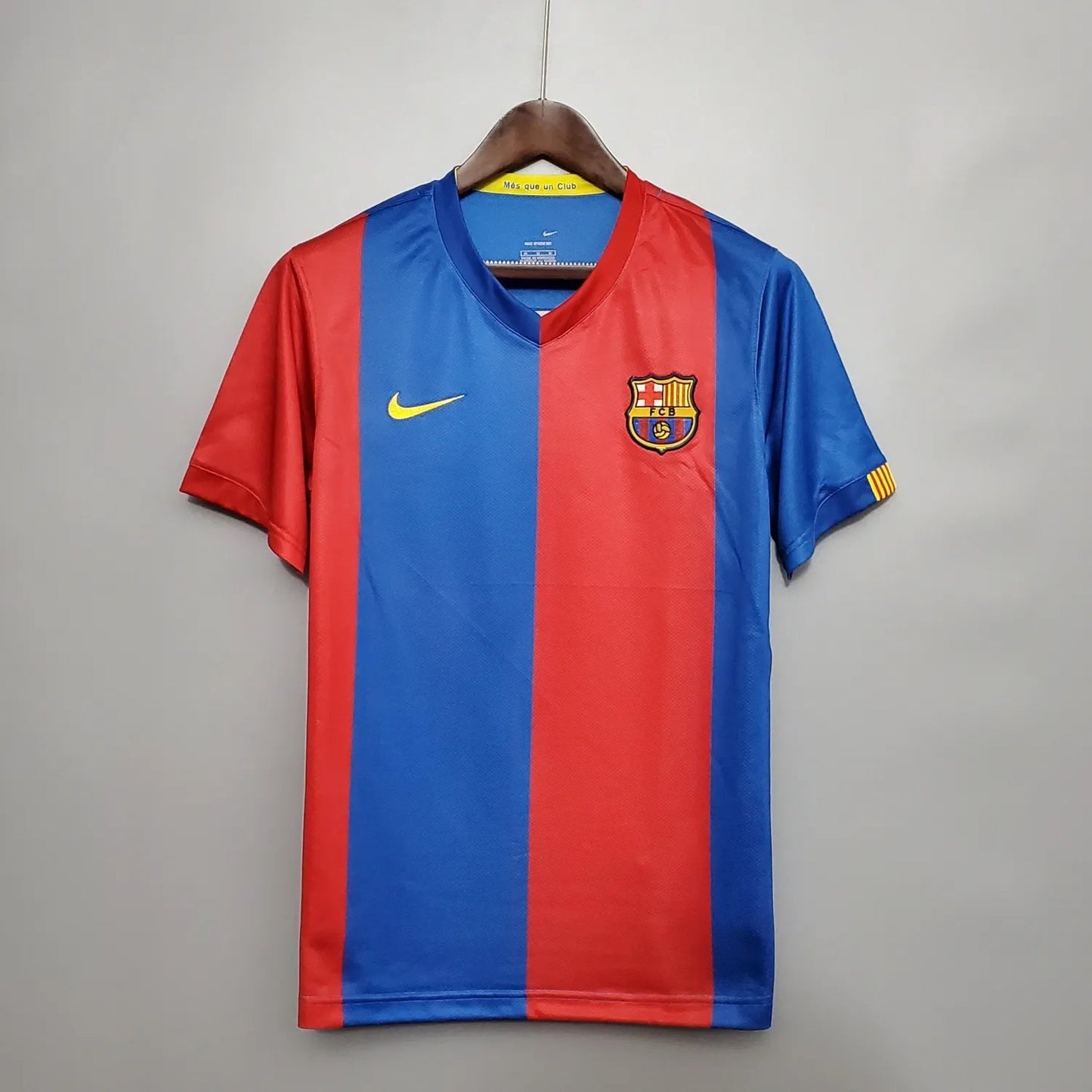 06-07 Barcelona Home Retro