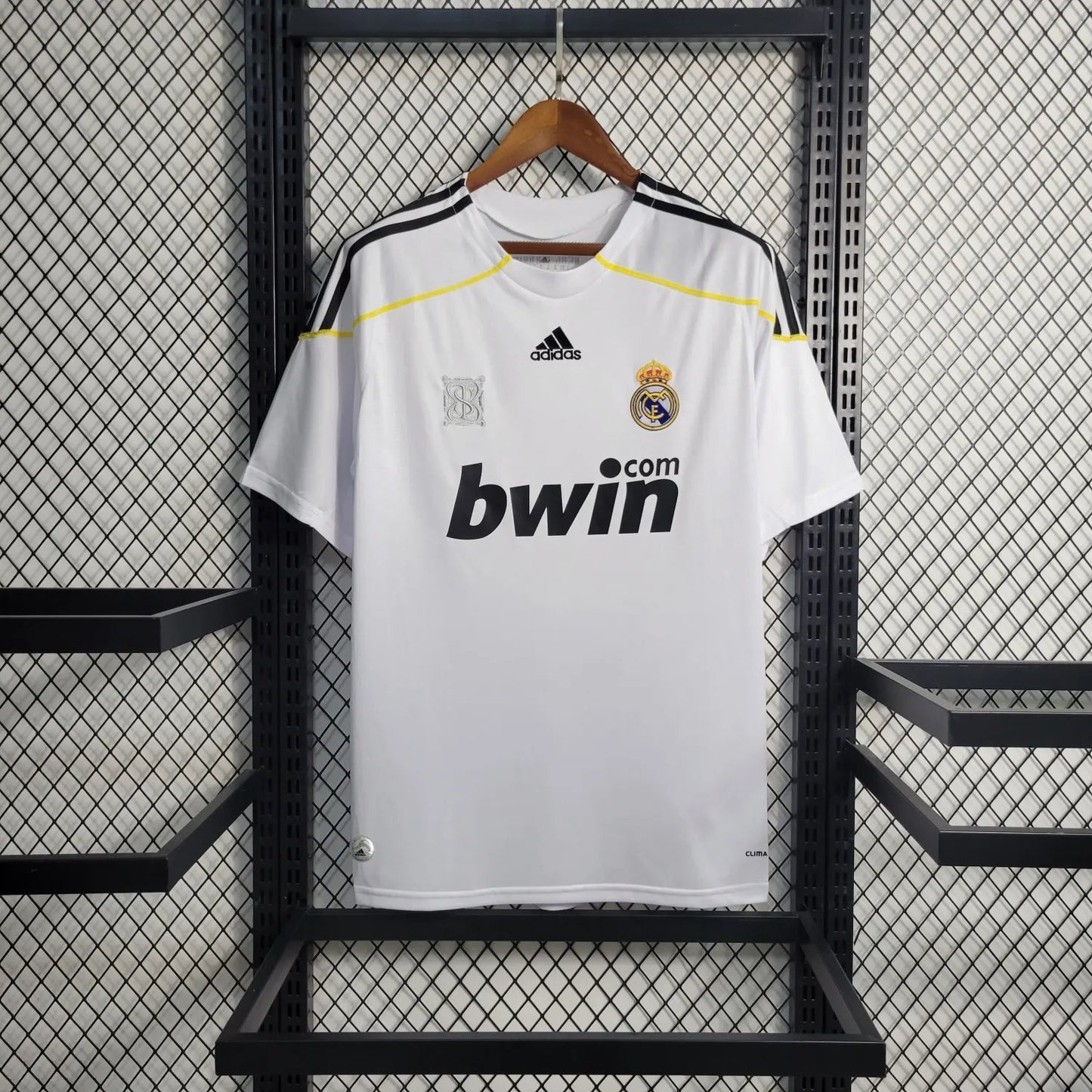 09-10 Real Madrid Home Retro