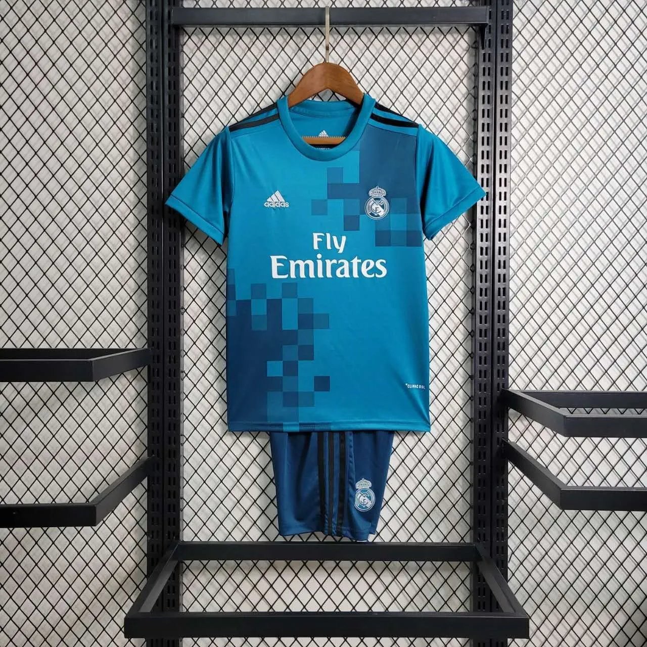 Retro17-18 Real Madrid Third Kids Kit